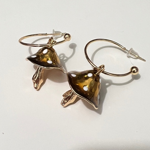 Gold Mushroom Fun Cottagecore metal Hoop Earrings - Picture 4 of 4